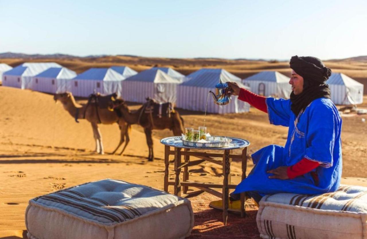 Desert Berber Fire Camp Merzouga Exteriör bild
